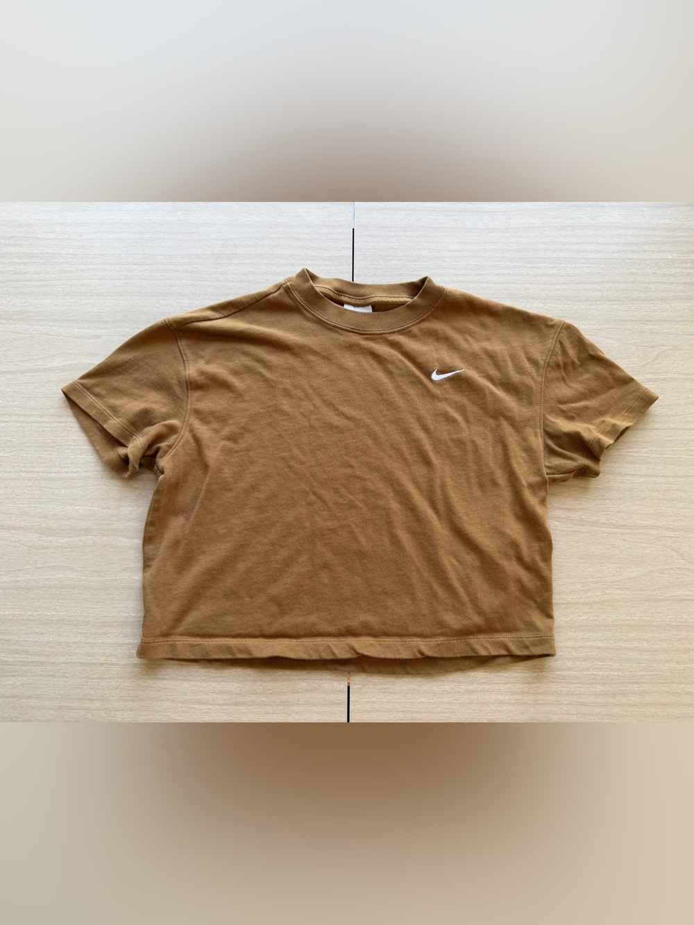 Nike Women’s Brown Cropped T-Shirt with White Swoosh XS